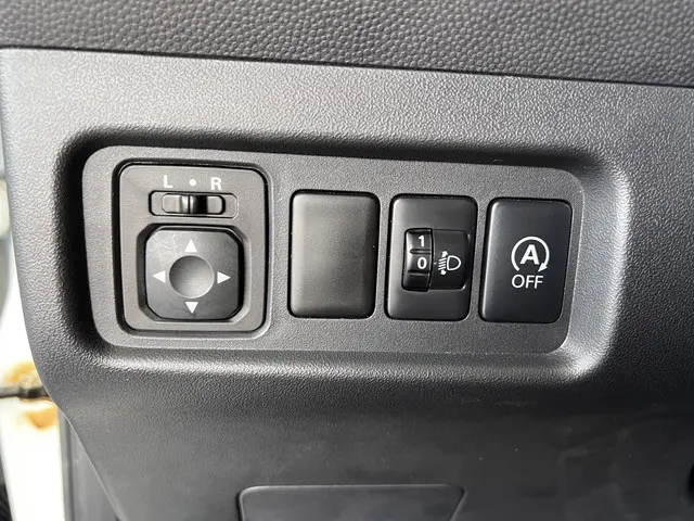 Mitsubishi Space Star 1.2 Connect Pro 2018 Benzine 30