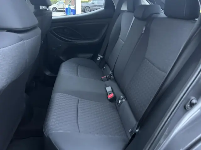 Toyota Yaris 1.5 VVT-i Active 2023 Benzine 10