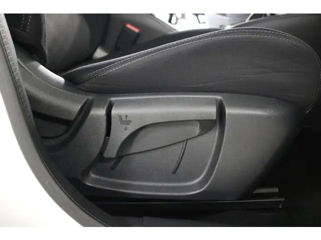 Nissan QASHQAI 1.2 Acenta 2016 Benzine 25