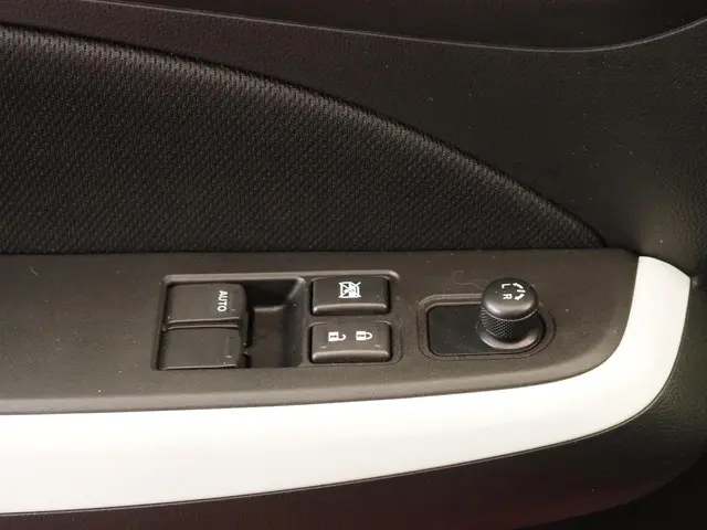 Suzuki Swift 1.2 Select Smart Hybrid 2023 Benzine 2