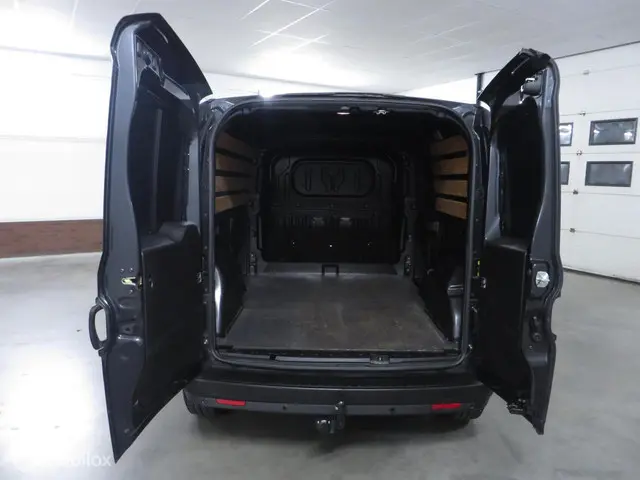 Opel Combo 1.3 CDTi L2H1 ecoFLEX Edition 2016 Diesel 13