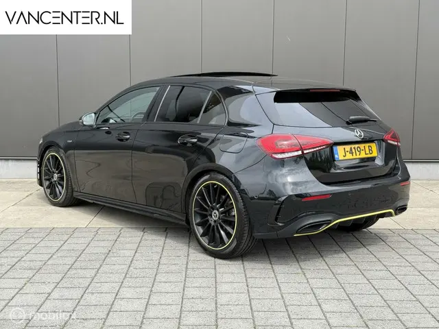 Mercedes-Benz A-Klasse 3