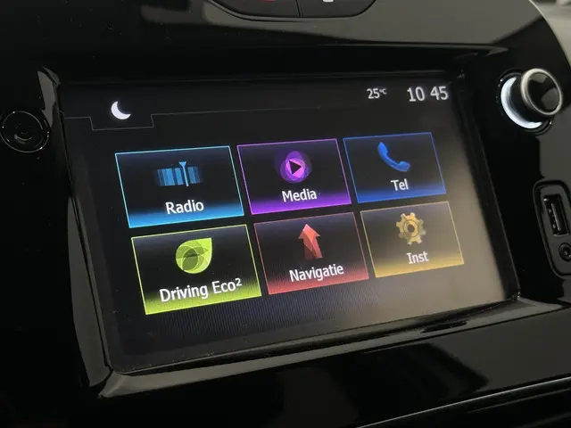Renault Clio Estate 0.9 TCe 90 Limited 2018 Benzine 37