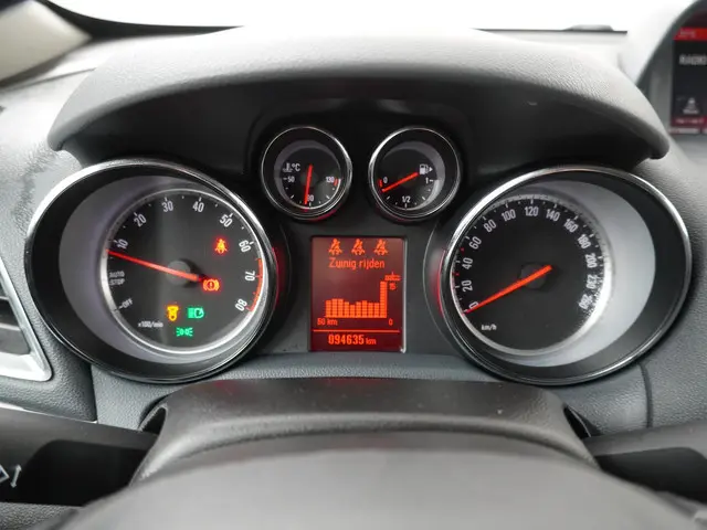Opel Mokka 1.4 T Cosmo 2015 Benzine 14