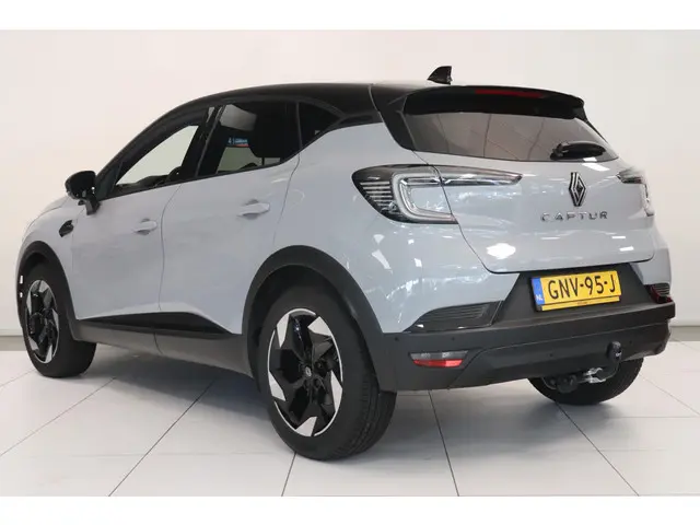 Renault Captur 1.3 mild hybrid 160 techno 2024 Benzine 6