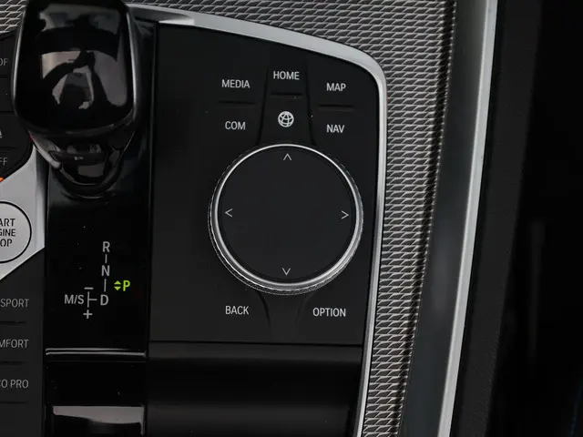 BMW Z4 Roadster sDrive20i High Executive 2021 Benzine 42