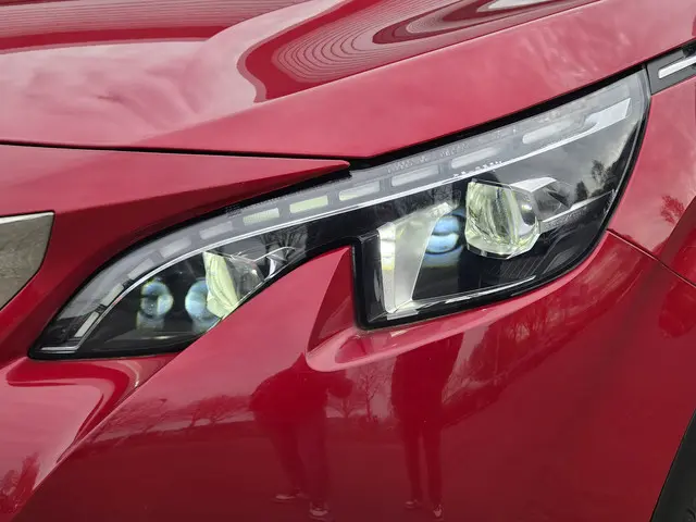 Peugeot 3008 1.2 PureTech Allure 2018 Benzine 10