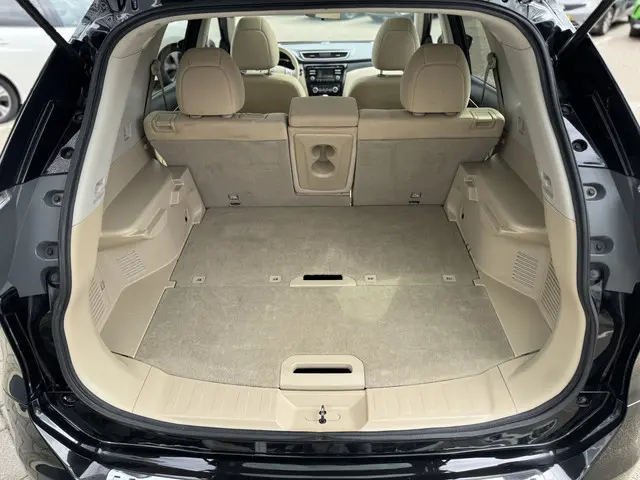 Nissan X-Trail ROGUE 2.5 Automaat 2014 Benzine 7
