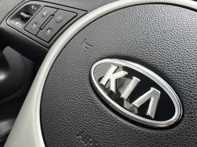 Kia Venga 1.4 CVVT Plus Pack 2012 Benzine 27