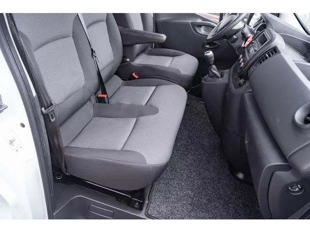 Renault Trafic 2.0 dCi 120pk L2H1 Airco, 2021 Diesel 25