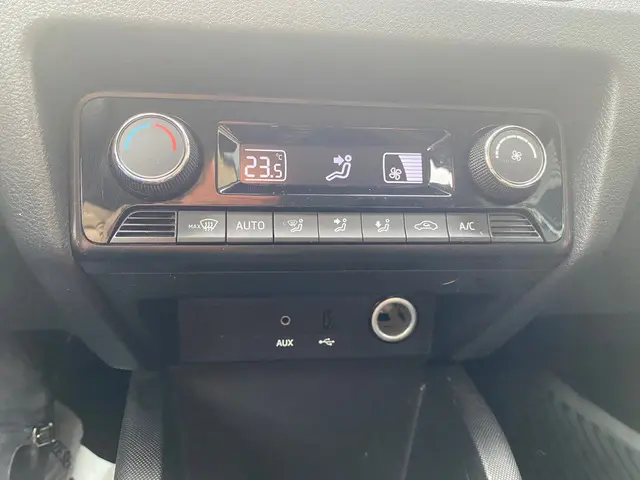 Škoda Fabia Combi 1.2 TSI Style 2015 Benzine 11