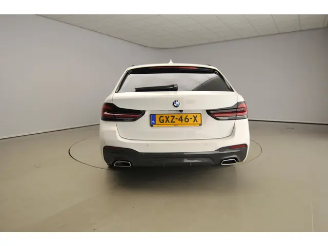 BMW 5 Serie Touring 520d 2024 Diesel 3