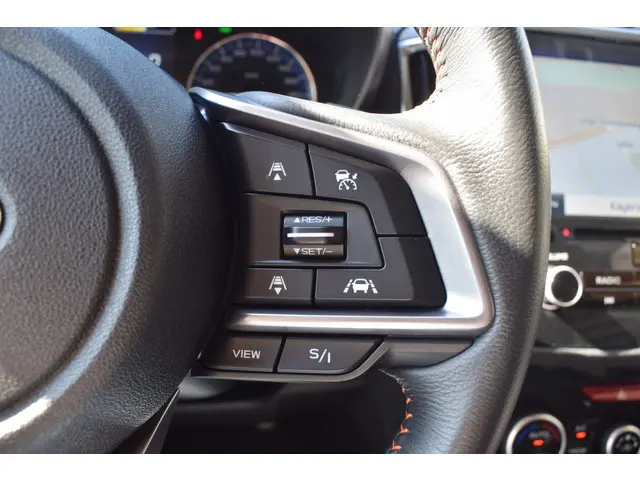 Subaru XV 2.0i e-BOXER Luxury 2022 Hybride Benzine 18