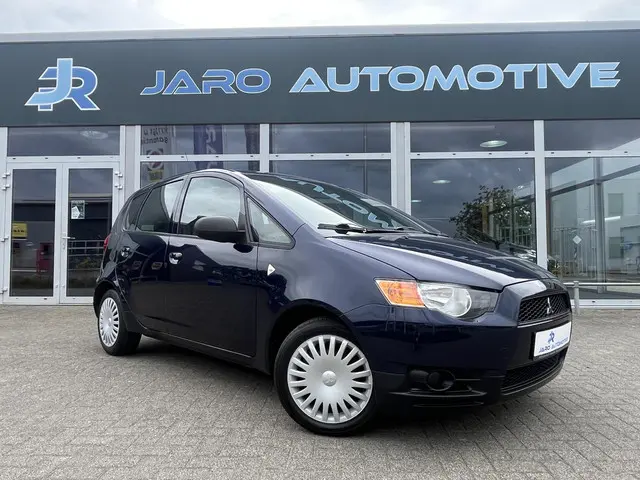 Mitsubishi Colt 1.1 Edition One 2012 Benzine 2