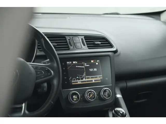 Renault Kadjar TCe 140 Intens 2019 Benzine 52