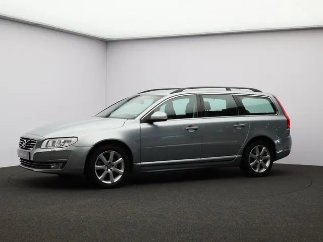 Volvo V70 T4 Automaat Polar 2016 Benzine 22