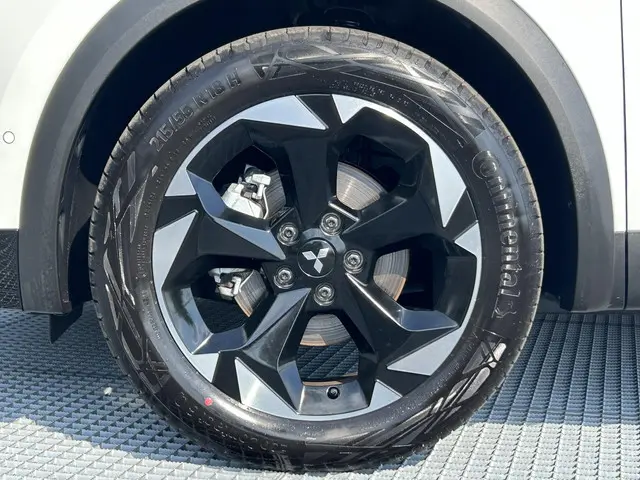 Mitsubishi ASX 1.6 HEV AT Intense+ 2025 Hybride Benzine 31