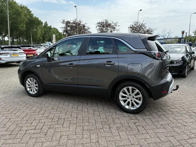 Opel Crossland 1.2 Turbo Elegance 2022 Benzine 43