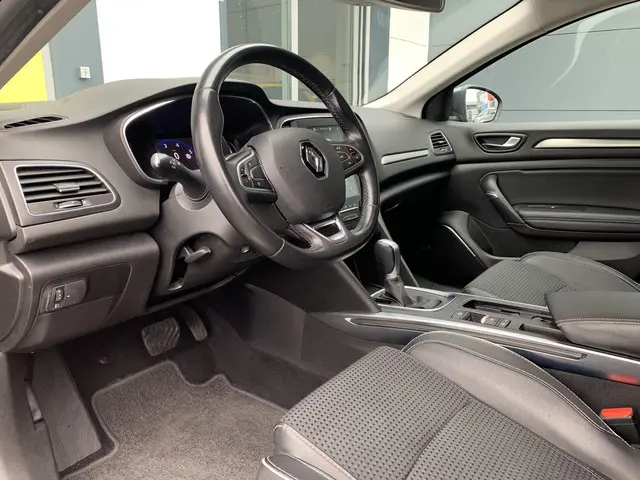 Renault Mégane Estate 1.3 TCe Bose 2019 Benzine 24