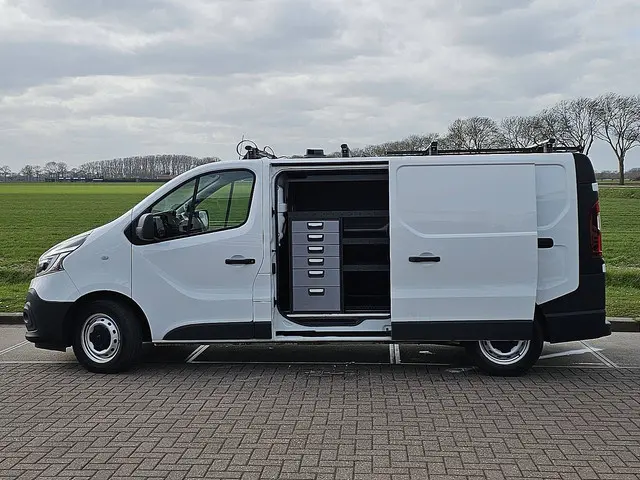 Renault Trafic 2.0 DCI 2021 Diesel 17