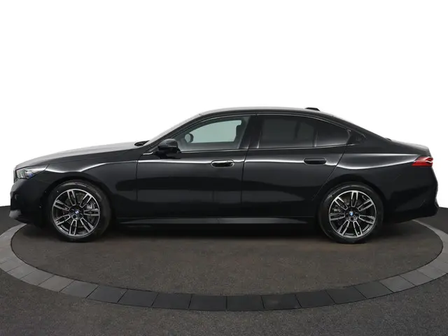 BMW i5 eDrive40 Sedan 2026 Elektrisch 3