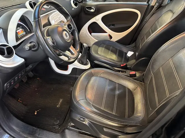 Smart Forfour 1.0 Prime 2015 Benzine 7