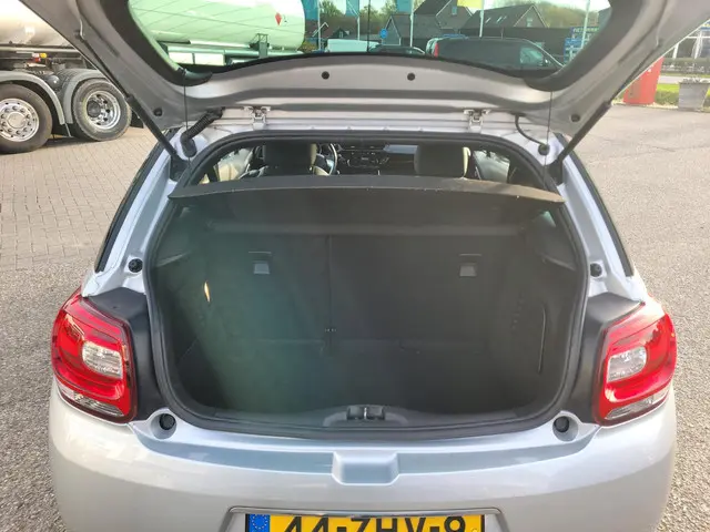 Citroën DS3 1.2 VTi Business 2012 Benzine 10