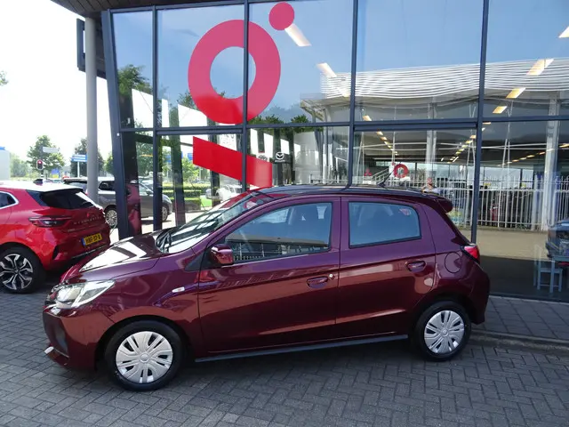 Mitsubishi Space Star 1.2 Active *** ACTIE *** 2025 Benzine 4