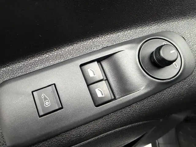 Peugeot Partner 1.5 BlueHDI Pro 2020 Diesel 13