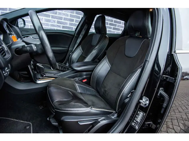 Volvo V40 2.0 T4 Business Sport 2017 Benzine 7