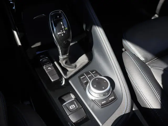 BMW X1 sDrive20i 2020 Benzine 18