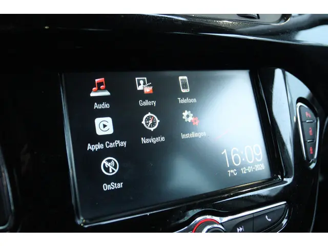 Opel Corsa 1.4 BLACK EDITION 2018 Benzine 26