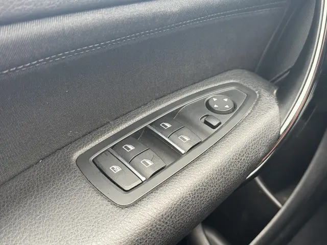 BMW 1 Serie 120d Sport Line Edition 2019 Diesel 18