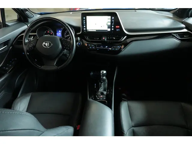 Toyota C-HR 1.8 Hybrid Bitone, Leder 2019 Hybride Benzine 7