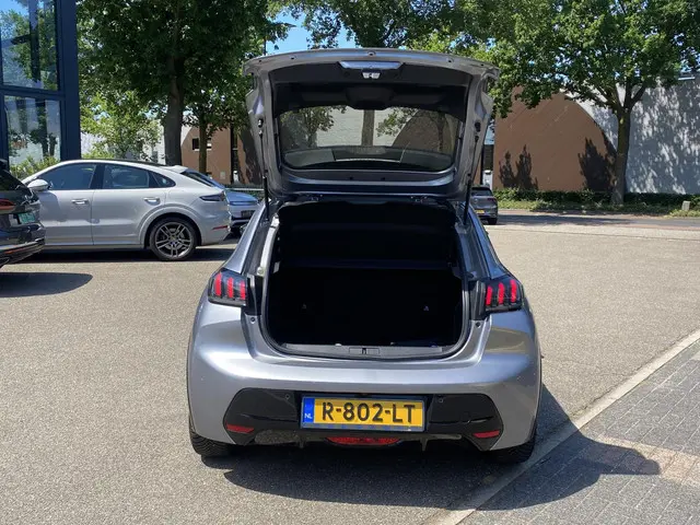 Peugeot e-208 EV GT 350 50 kWh 2020 Elektrisch 6