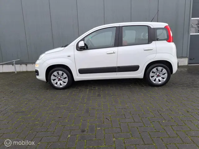 Fiat Panda 0.9 TwinAir Edizione cool 2016 Benzine 9