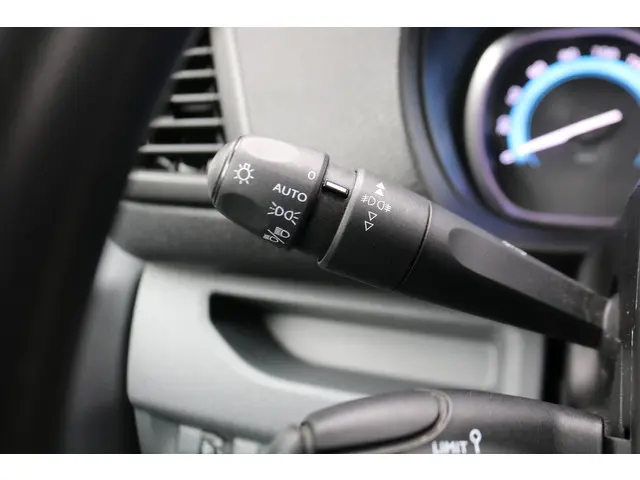 Opel Vivaro-e L3 H1 Edition 50 kWh 2023 Elektrisch 21