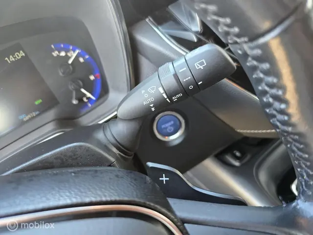 Toyota Corolla 2.0 Hybrid Dynamic 2021 Hybride Benzine 16