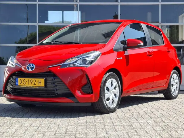 Toyota Yaris 1.5 Hybrid Active 2019 Hybride Benzine