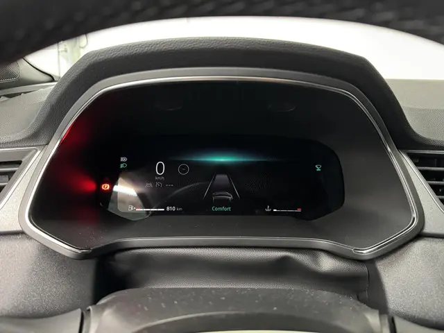 Renault Captur 1.0 TCe 90 techno 2024 Benzine 33