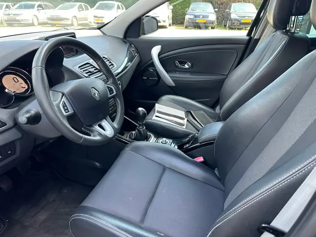 Renault Mégane Estate 1.2 TCe Bose 2012 Benzine 7