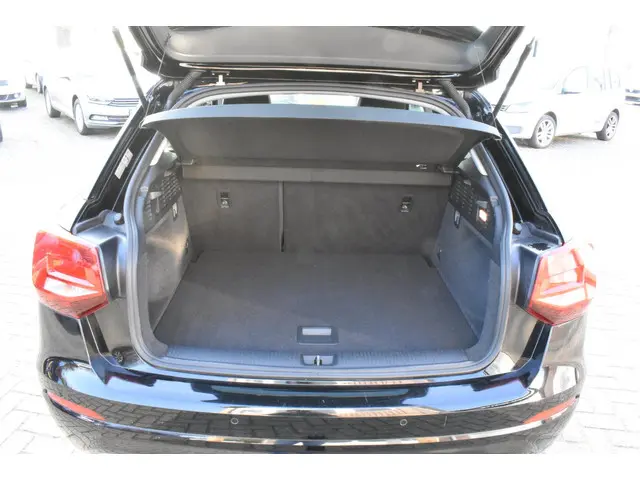 Audi Q2 35 TFSI CoD Sport 2019 Benzine 10