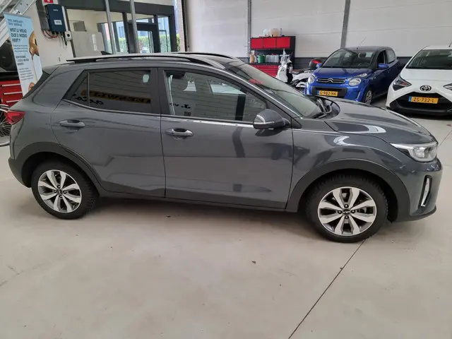 Kia Stonic 1.0 T-GDi MHEV DynamicPlusLine 2022 Benzine 14