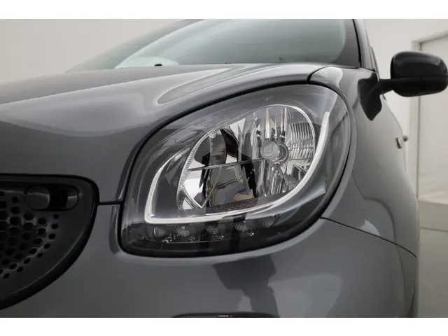 Smart Forfour 1.0 Passion Aut. 2016 Benzine 26