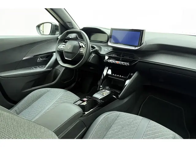 Peugeot 2008 1.2 Hybrid 136 Allure 2024 Hybride Benzine 14