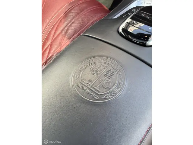 Mercedes-Benz S-Klasse Coupé AMG 63 2015 Benzine 19