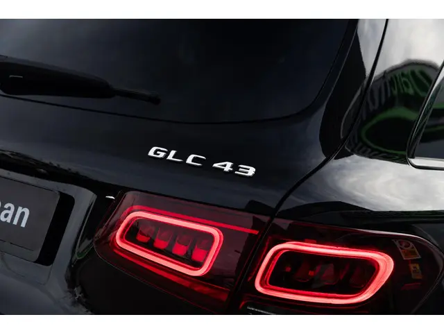 Mercedes-Benz GLC AMG 43 4MATIC Premium 2019 Benzine 33