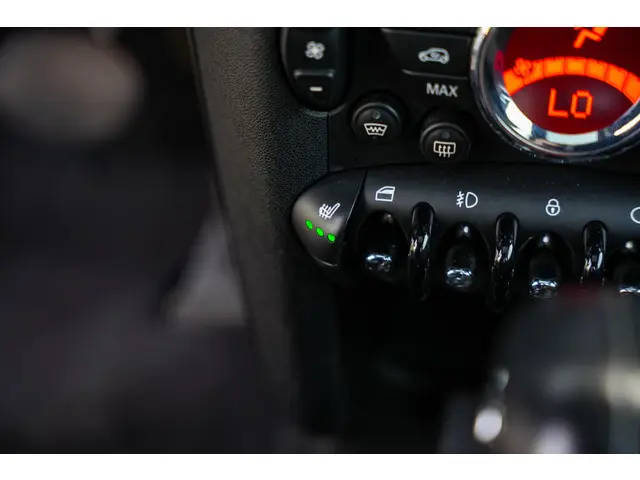 MINI Cooper Mini 1.6 Westminster 2012 Benzine 16