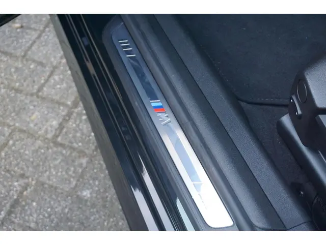 BMW 3 Serie Sedan 320e 2025 Hybride Benzine 31