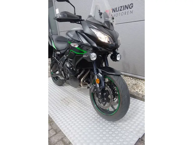 Kawasaki Versys 650 GRAND TOURER 2019 Benzine 6